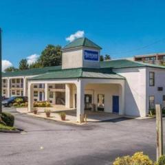 Rodeway Inn & Suites