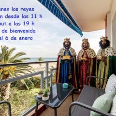 Primera linea playa Apto recien reformado Piscina