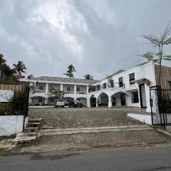 The Royal Gisting - Heritage Hotel