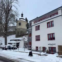 Riverside Luxury Apartments & Café - Exclusive holiday house with river view