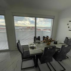 Second home apartment - gold