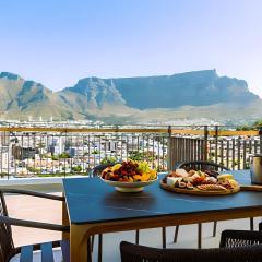 Table Mountain Panoramic Views I Luxury Penthouse