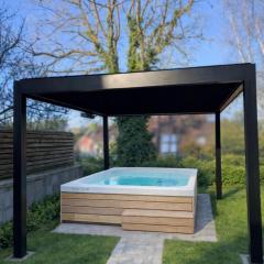 seeglueck ROSENHOF - naturnah Wohnen im Holz100-Vollholzhaus mit Whirlpool und Garten