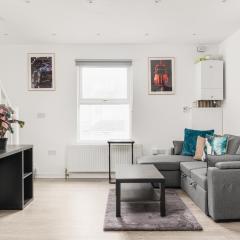 New! Contemporary 2BR Flat in South Croydon