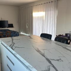 CASA DE VIDRO , Piscina Churrasqueira e Cascata