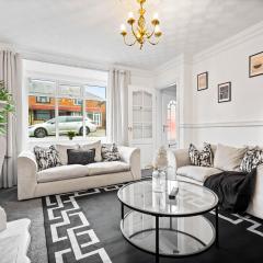 Spacious 3 Bed Home - Garden - Birmingham - Secure Parking - Fast Wi-Fi 73BRD