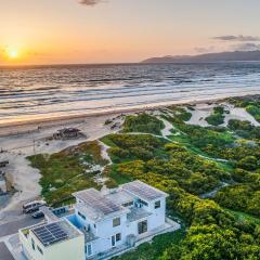 2 Oceanfront Homes w Rooftop Deck Views Steps to the Sand
