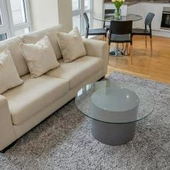 Stylish 1-Bed Greenwich Flat - Fast Links to Canary Wharf