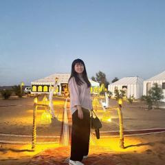 Sahara Magic Luxury Camp & Camel trek