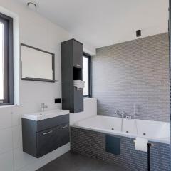 4 - Persoons Wellness Badhuys Bungalow