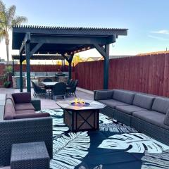 4BR 3BA Newly Renovated Quiet, Family & Traveler