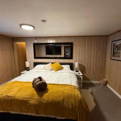 Silver Fork Lodge & Restaurant