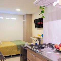 Beautiful NEW Apto for 2, Fast Wifi, GreatLocation