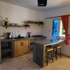 Bella Villa room for 2 with kitchen pool and close to the beach