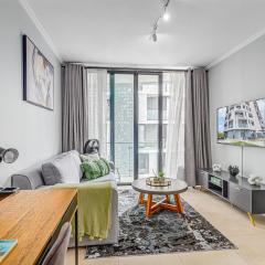 4316 Ellipse luxury Apartment, Waterfall