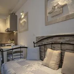 Apartments Krvavica