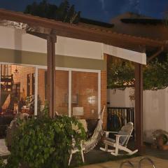 Seu cantinho a dois passos da Praia