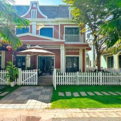 SUNRISE Beach Villa - Wonderland Royal Ho Tram