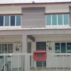 Lilly Grove Homestay