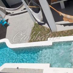 Casa NOVA em Pontal do Sul, Climatizada, Piscina com Hidromassagem