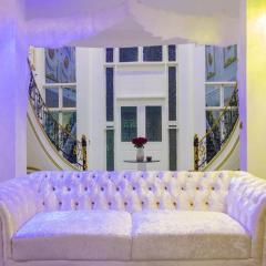 369 Sky Residence, the charming oasis