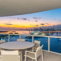 Exclusive Panoramic Luxury Retreat