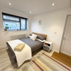 En-Suite Retreat in Bowerhill