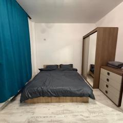 35 bis Tineretului Street, building 2