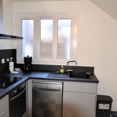 Maison de ville climatisée - Métro à 250m