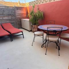 Grand studio centre Vias historique