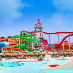 Charmillion Gardens Aquapark