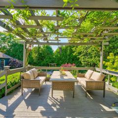 Charlotte Garden Bed and Breakfast