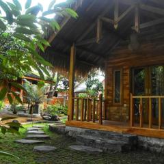 beda gaya ecolodge