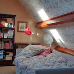 Jolie chambre dans un village calme