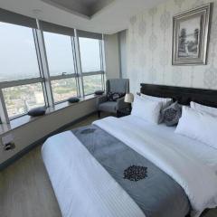 The Panoramic Centauras