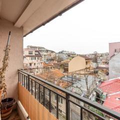 Budget Central Flat Near Market & Bus Station