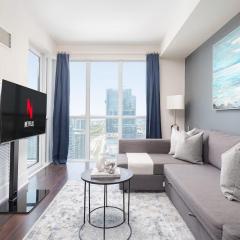 Designer 2BR Suite Walk to CN Tower & Rogers Ctr