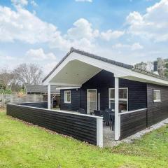 Modern Villa with Sauna Retreat