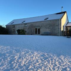 Dan y Graig Barn, Carmarthen