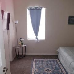 Cozy room with heated pool & spa