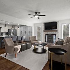 Chic & Comfy Stay Close to Everything