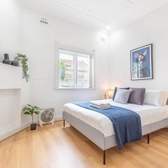 Well-Located Double Room Near Eastwood Station