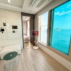 #9 Full view of Gwangan Bridge Free parking Millak Dermarket Gym & Sauna