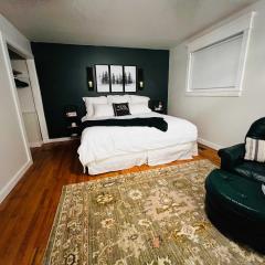 Southern Pines Gem with 2 Master-King Suites