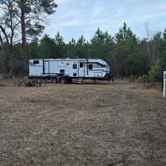 The Pinecone Retreat - Only 1 mile from i95