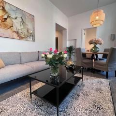 Suite Nr 5 - J26 LUXURY APARTMENT, Jauniela 26 Old Riga - Great View & Top Location - 2 Bedrooms - 80 m2