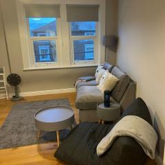 Forest Hill 1-Bed 2 mins Station