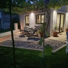 Apartman Family Covic 2 by Villas Guide