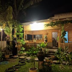 Local Garden Homestay