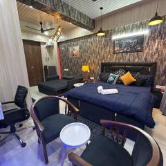 Spacious 1BHK for 6 Guests King Sofa Beds Zirakpur,Chandigarh,Mohali,Tricity